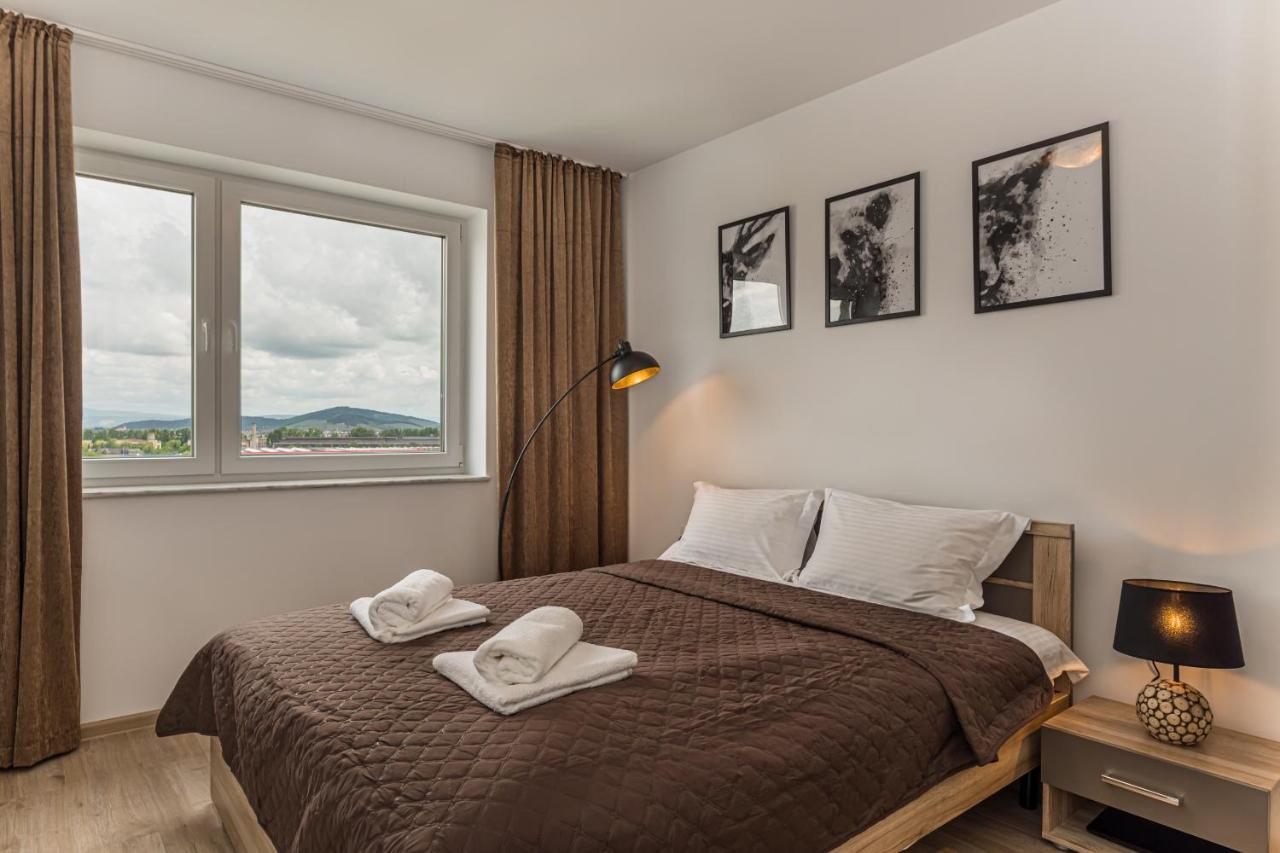 Coresi Modern Apartment Brasov Exterior photo